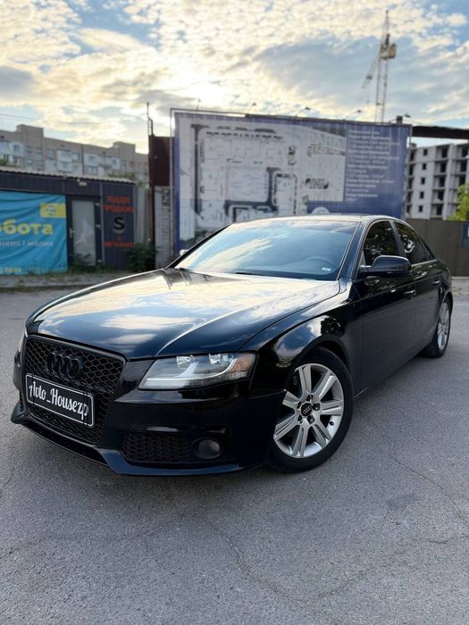 продам Audi A4 B8