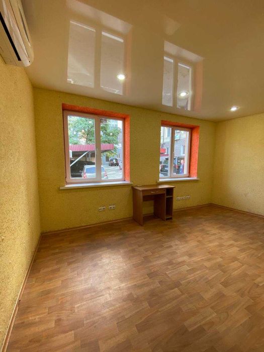 сдам коммерческое помещение на Гоголя 15а Днепр