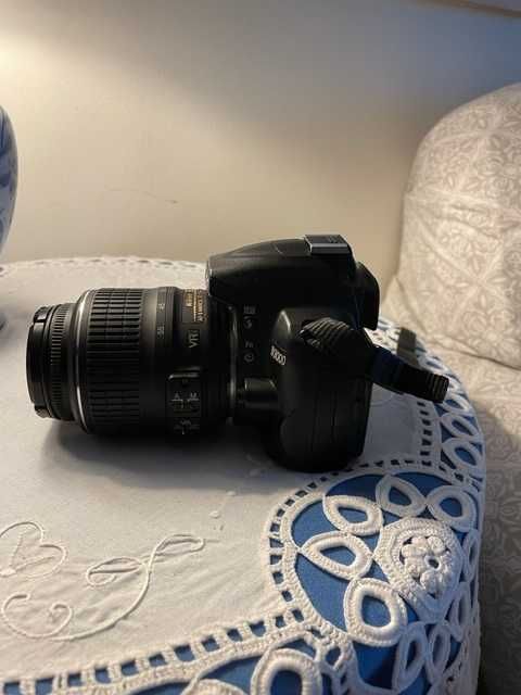 NIKON D3000 necessità de uma revisão