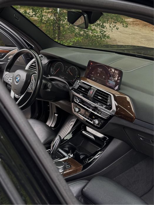 BMW X3 G01 2018 2.0 бензин