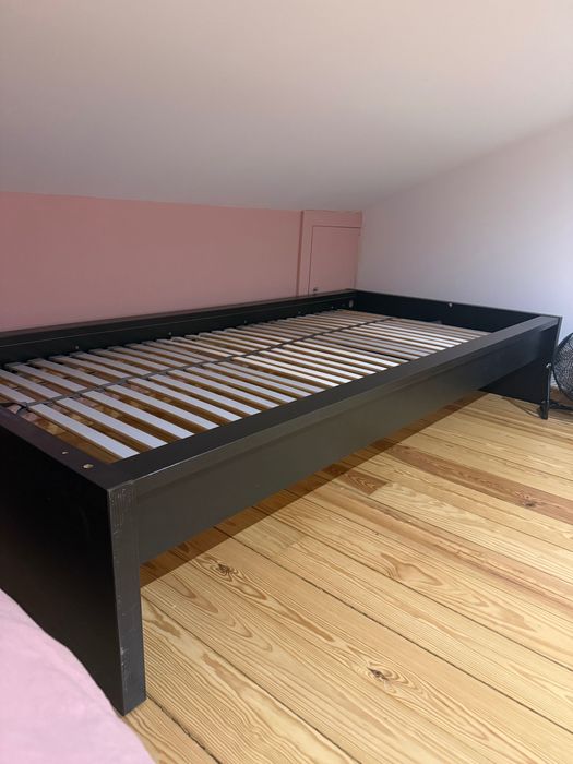 Cama de Solteiro IKEA 90x200