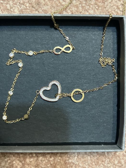 Łańcuszek celebrytka