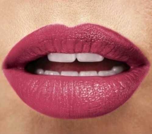 AVON Lśniąca szminka z kwasem hialuronowym ROSE BERRY 3,6 g