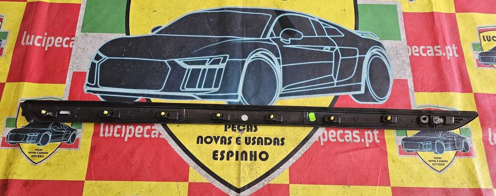 Friso Direito Pára-brisas Citroen C4 Picasso II | 130685