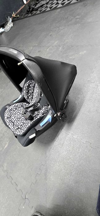 Carrinho de bebe 2 em 1  jane