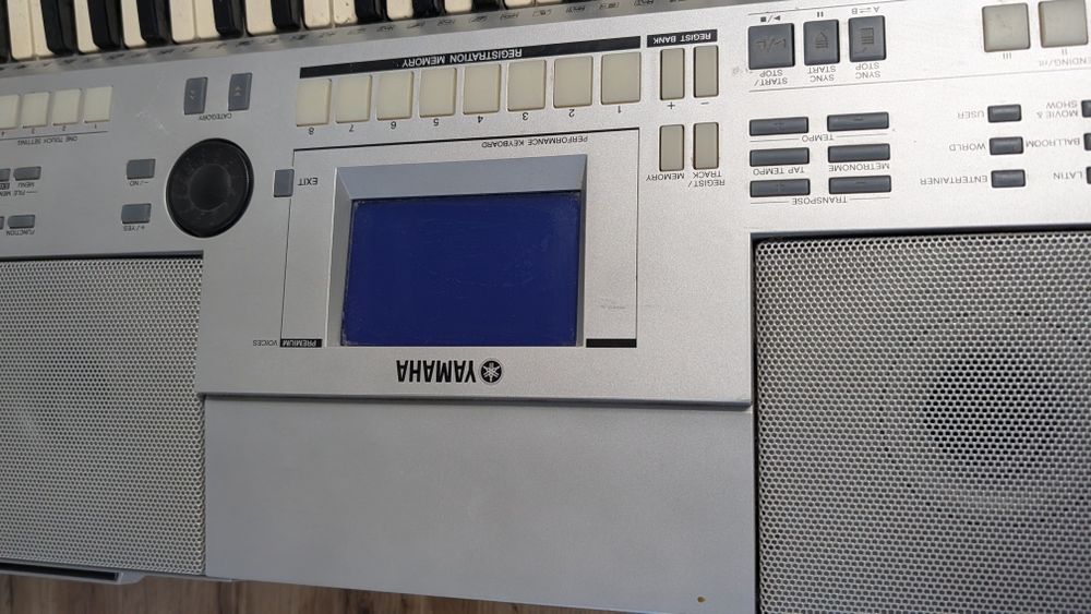 Klawisze Yamaha psr s500