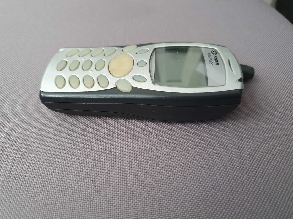 Stary zabytkowy telefon Sagem MW3026
