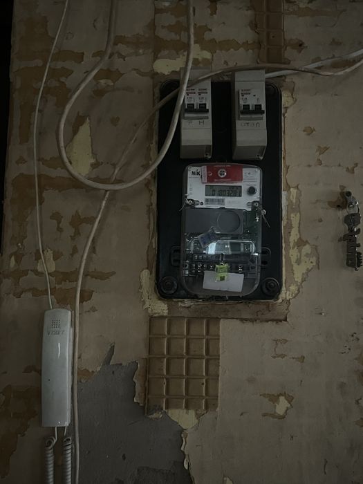 Продам 3 кім Сталінку під бізнес