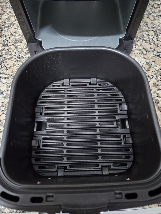 Air Fryer e Grill Moulinex de 4,2L Capacidade.