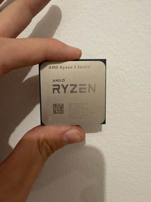 AMD Ryzen 5 5600X