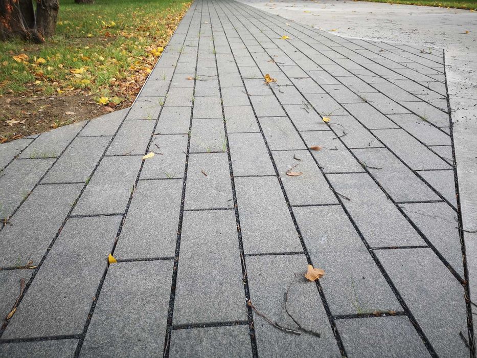 PROMOCJA ! Kostka brukowa Granitowa CZARNA cięta płomieniowana!!