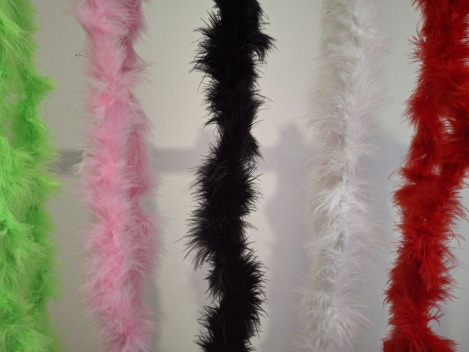 Боа з пір'їв/ шарф з пуху