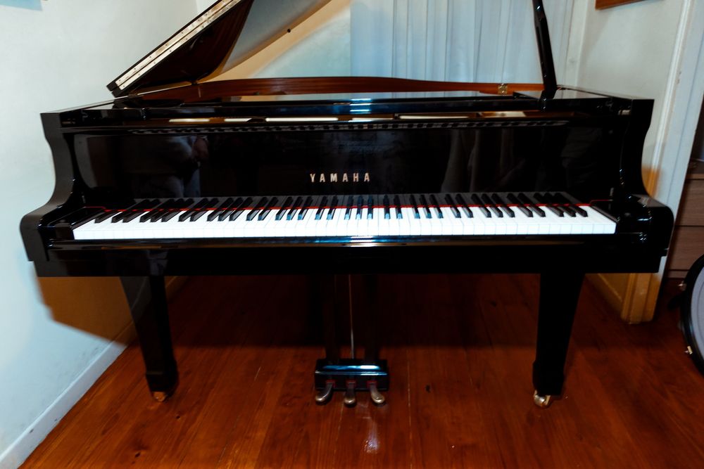 Yamaha G2- Piano de Cauda I Excelente Estado I Particular