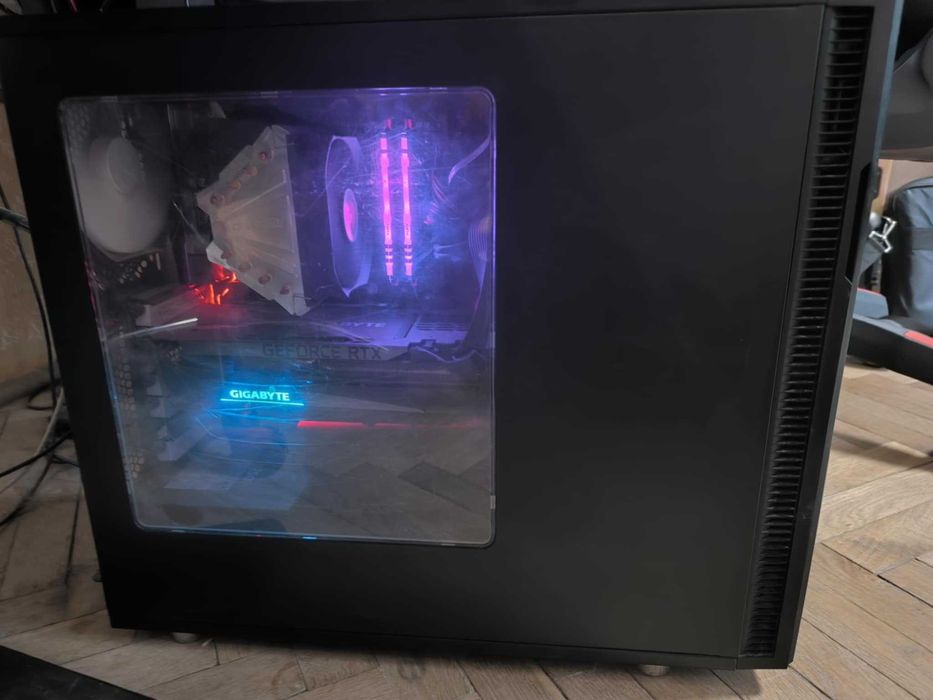 Komputer stacjonarny gamingowy