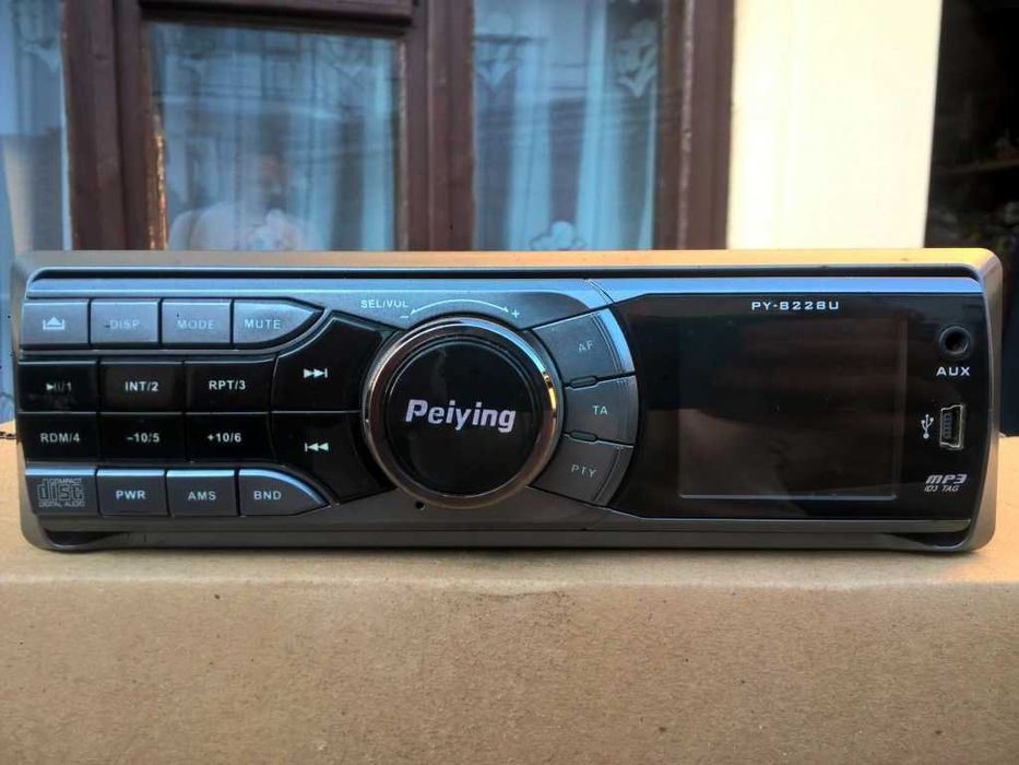 Radio Peiying PY8228U 4x45W CD/AUX/USB/SD/SubwRCA MP3/WMA ID3TAG EQ