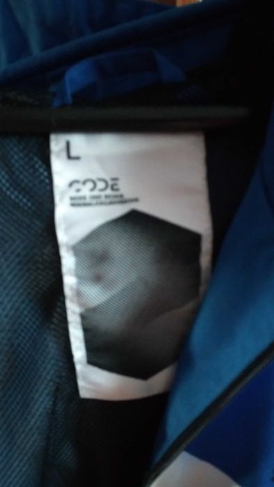 Dwie kurtki meskie Cropp i Code