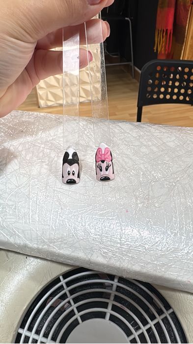 Manicure/pedicure  almada