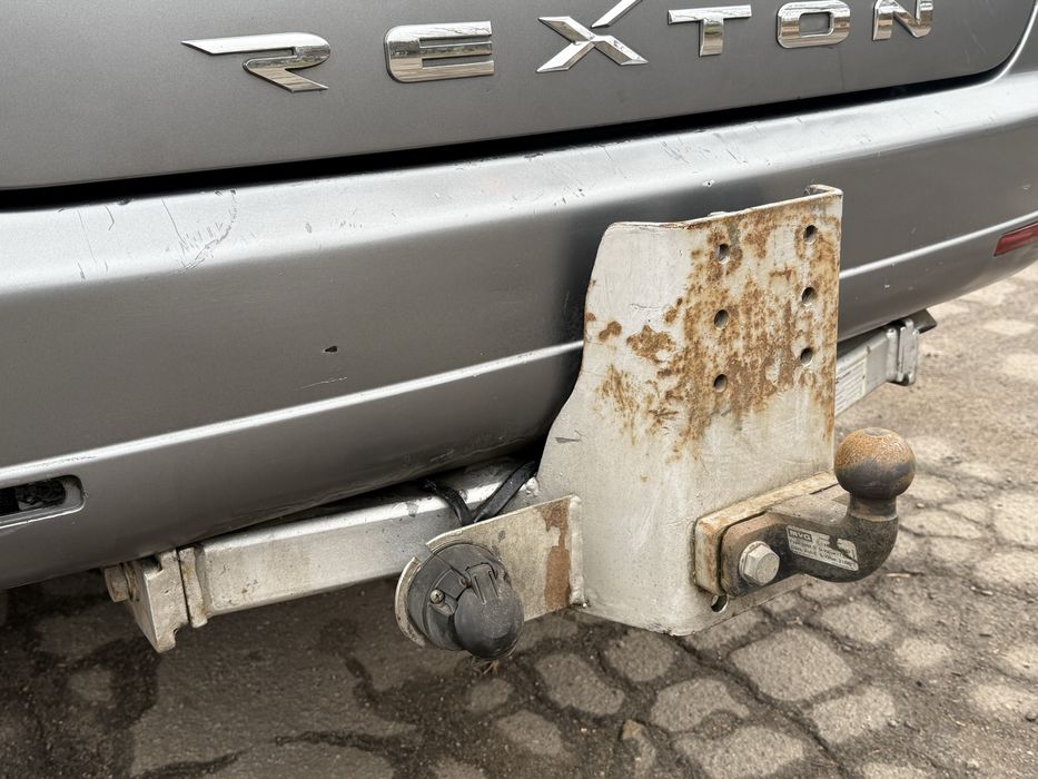 Продам Ssang Yong Rexton 2.7D 2010