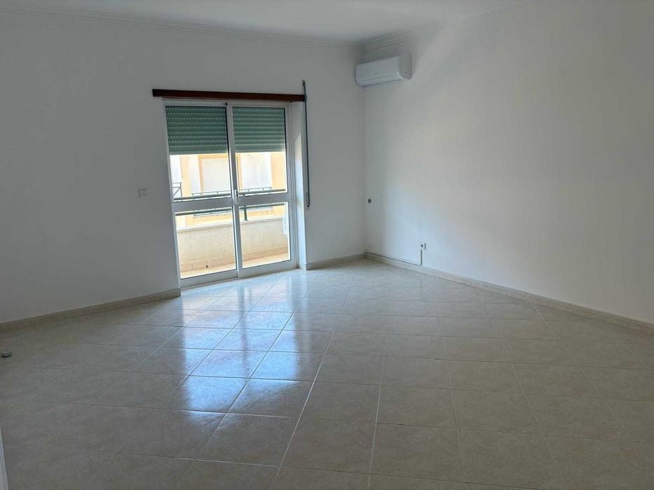 Apartamento T3 no Centro da Vila de Ferreira do Zêzere