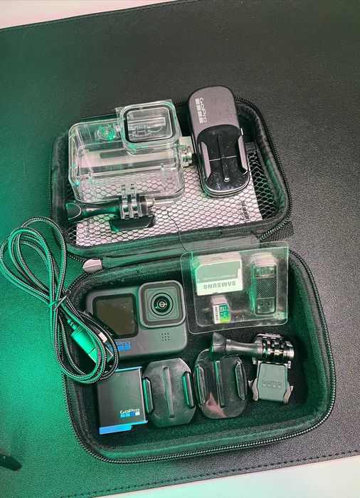 Екшн-камера GoPro Hero 10 з аквабоксом