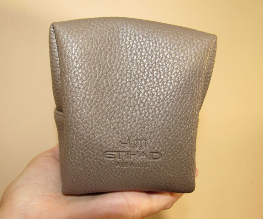 Косметички от Giorgio Armani