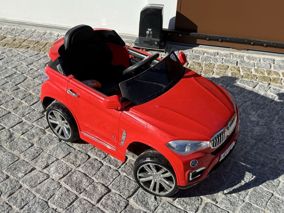 BMW criança eléctrico