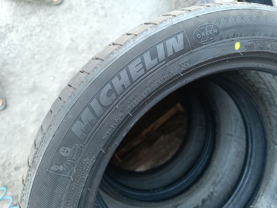 255/45 R20 Mishelin