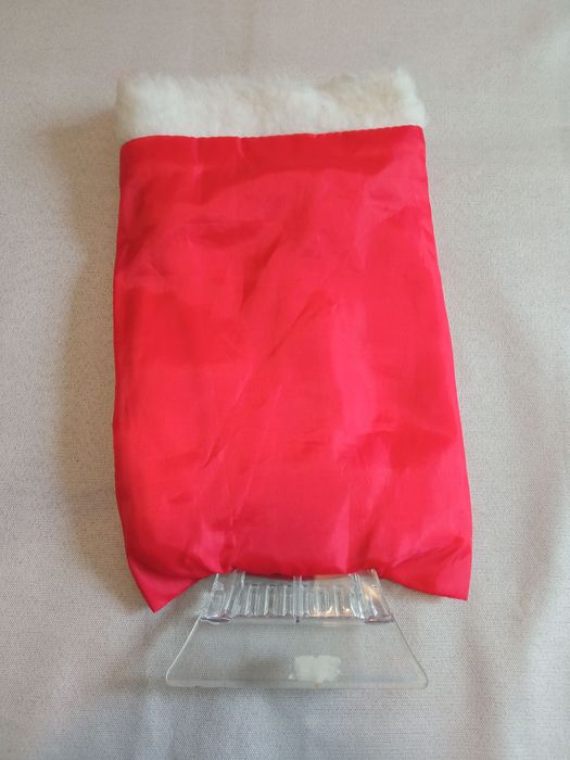 Skrobaczka z ocieplaną rękawicą czerwona