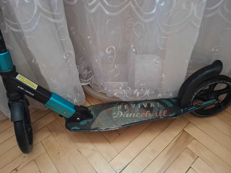 Продам підлітковий самокат