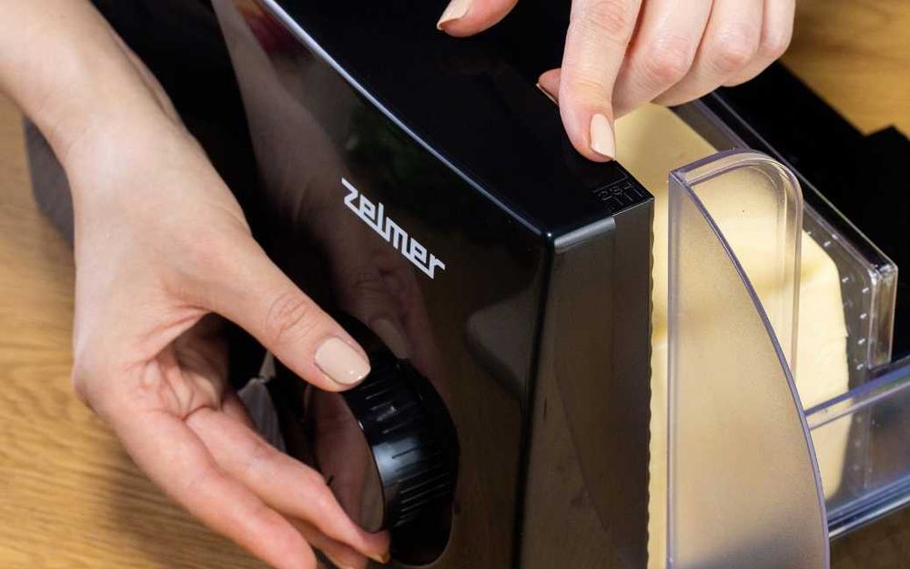 NOWA Krajalnica Elektryczna do Chleba Wędlin Płynna Regulacja Krojenia