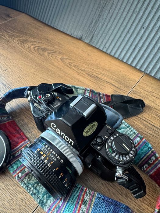 Aparat Canon A1 + obiektywy 50 f 1.8 + Helios M42