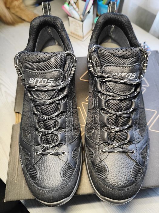 Демісезонні водонепроникні кросівки Lytos cosmic jab s25