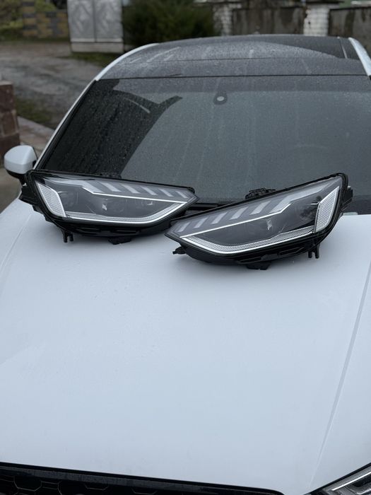 Фари A4 b9 matrix  2025 рік