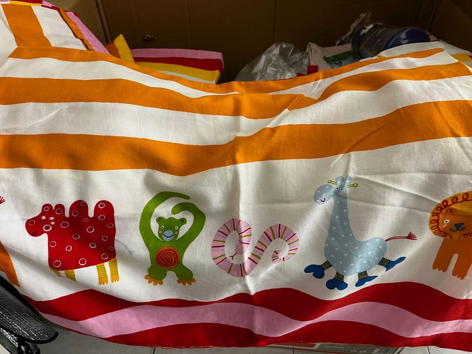 Conjunto decoração quarto criança.