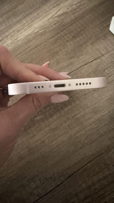 Nowy Iphone 13 różowy 256 GB
