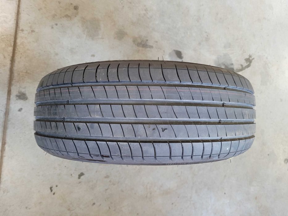 Opona Michelin 185/50 R 16