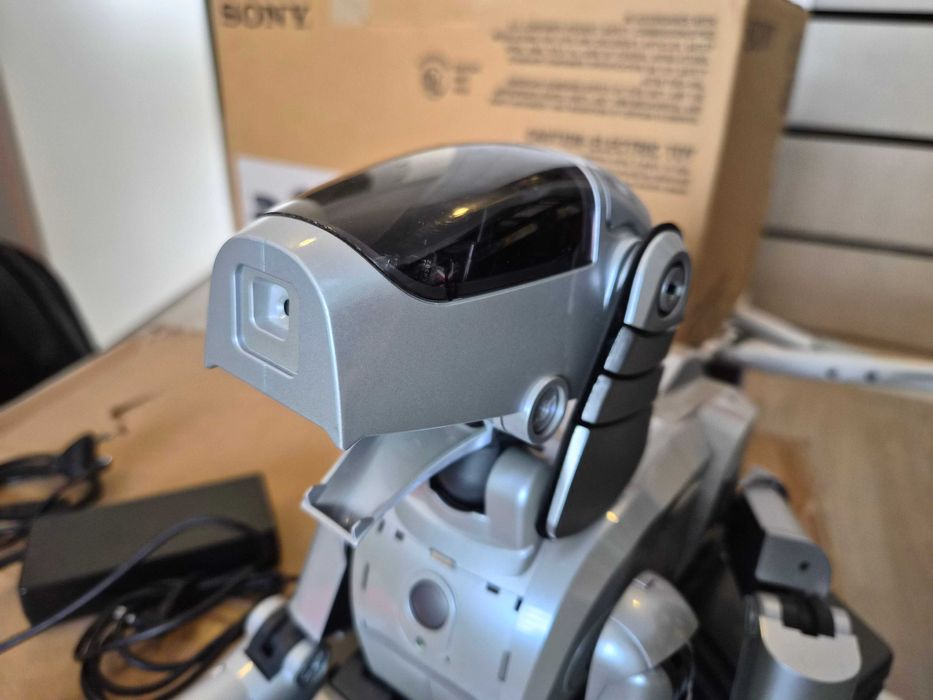 Cão Robô Sony AIBO ERS-111 - Em bom estado, completo e funcional