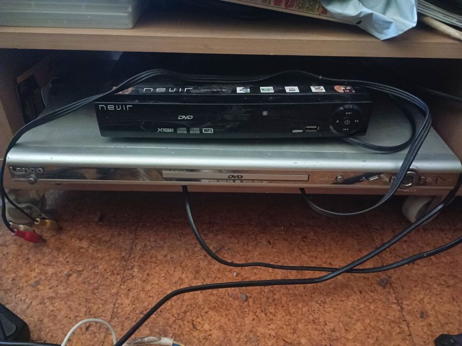 Leitores de CD e DVD a funcionar perfeitamente