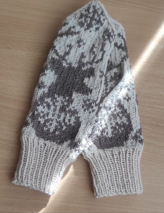 Рукавички вязаные