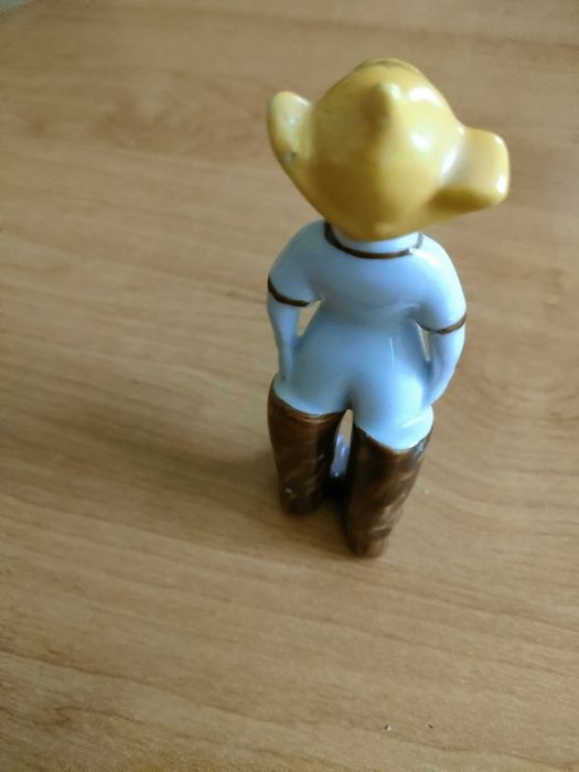 Chłopiec porcelana
