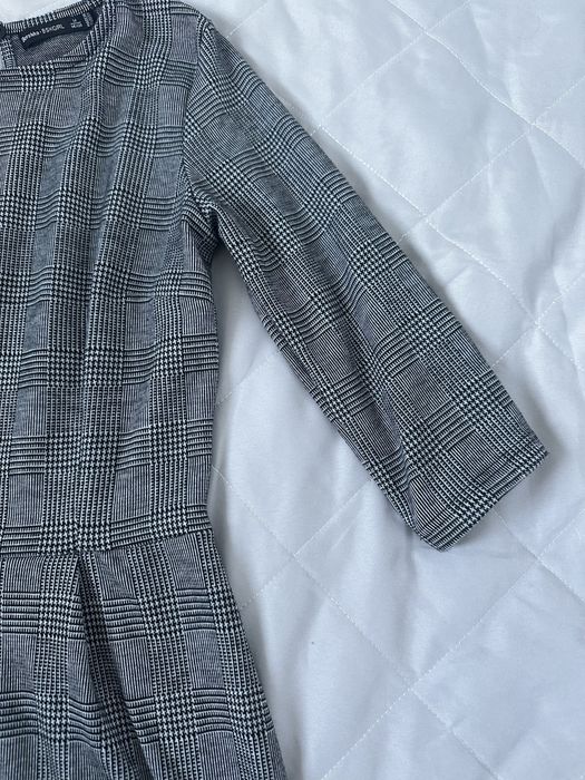 Kombinezon krótki Bershka rozmiar M szara kratka