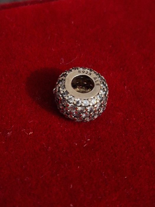 Nowy charms pave - srebro 925