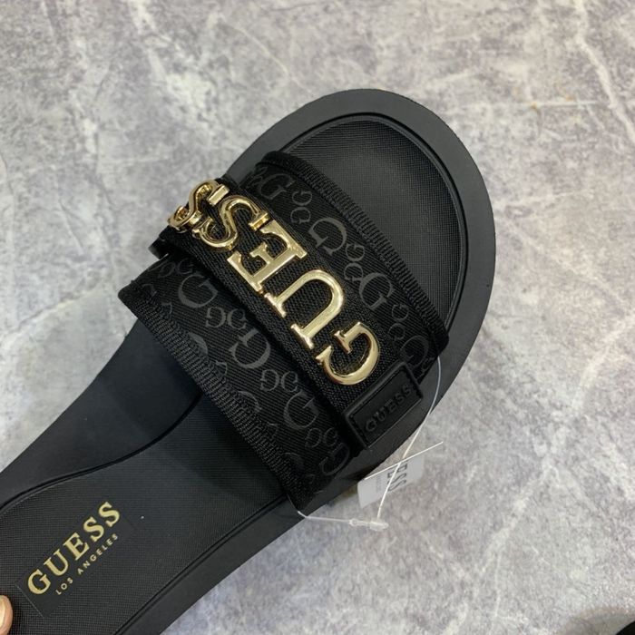 Шлепки Guess 37, 38,39 оригінал