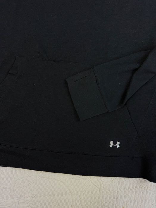 Bluza Under Armour Czarna 322