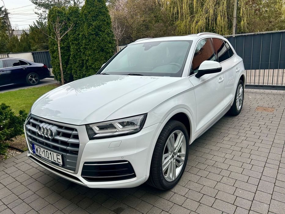 Audi Q5 Premium Plus 252KM Skóra Sportowe Fotele Niski przebieg Okazja!