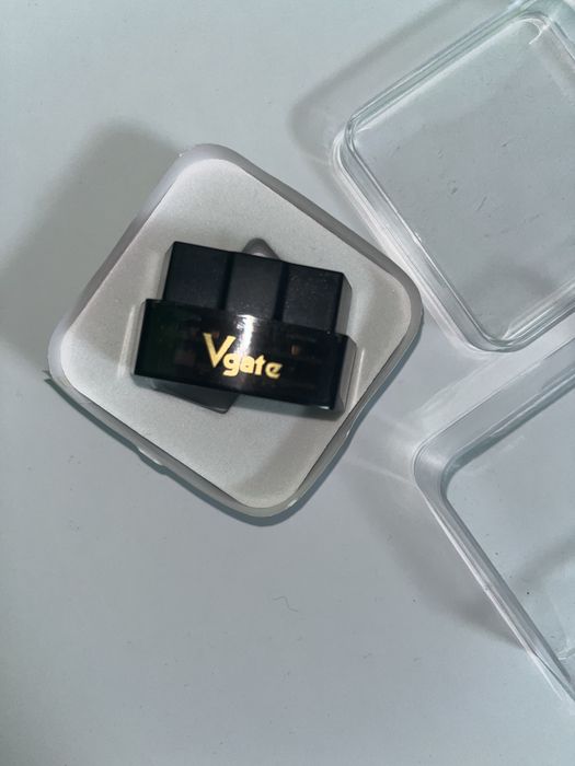 Vgate iCar Pro, універсальний Bluetooth/Wi-Fi OBD2-адаптер