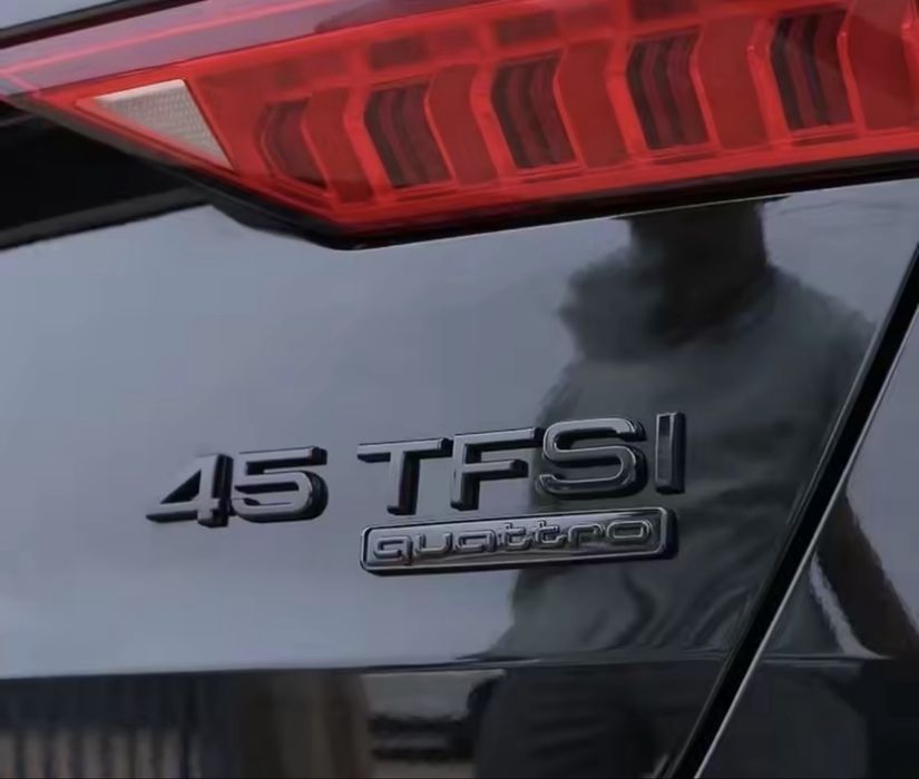 Шильдики Audi A3 A4 A5 A6 A7 Q3 Q5 Q7 RS S TFSI Quattro емблема значок надпис Audi