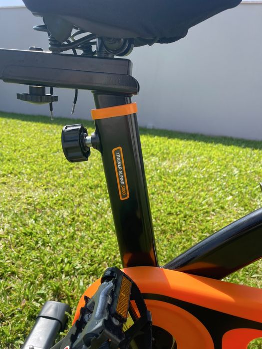 Bicicleta de Spinning Gridinlux Trainer Alpine 5000 – Como Nova