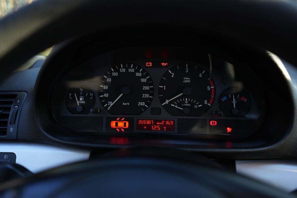 BMW 320 — fotografia 12