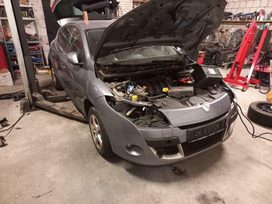 Renault megan 3 sprzedam czesci